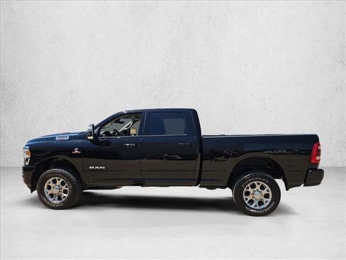 Used 2024 RAM 2500 Laramie w/ Safety Group AWD/4WD image 9