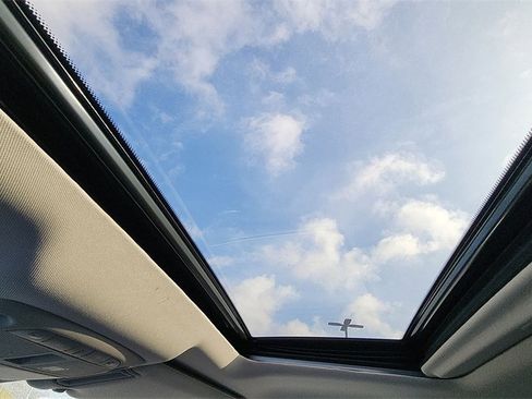 Used 2024 Nissan Armada SL w/ Cargo Package image 26