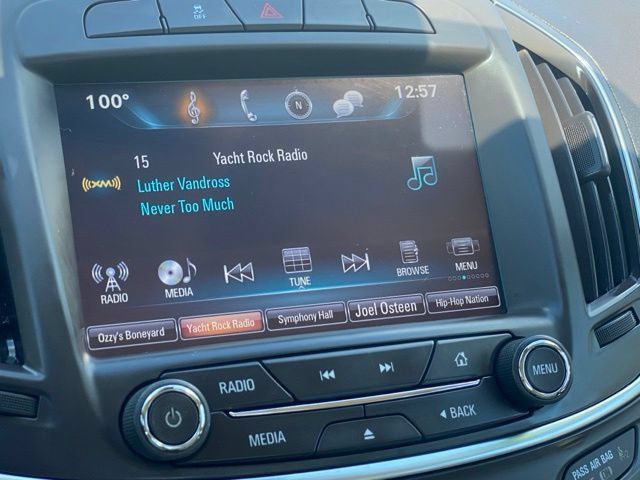 Used 2016 Buick Regal AWD image 19