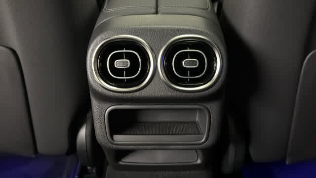 Certified 2026 Mercedes-Benz GLC 300 4MATIC image 5