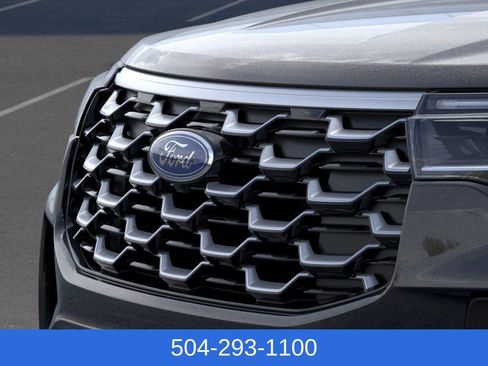 New 2026 Ford Explorer Platinum image 17