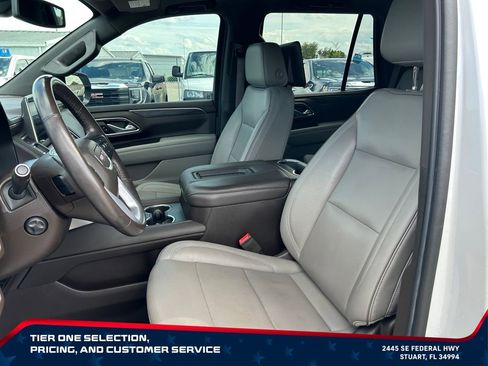 Used 2021 GMC Yukon SLT w/ SLT Premium Package RWD image 13