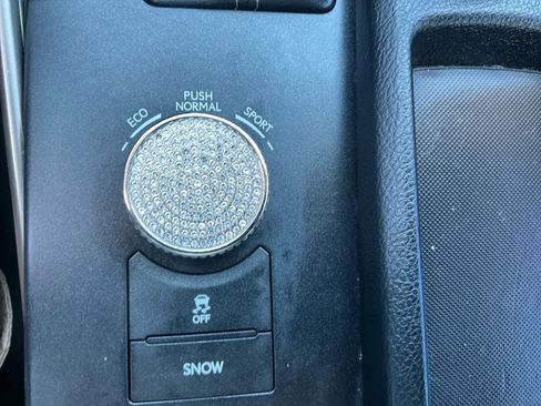 Used 2015 Lexus IS 250 image 34