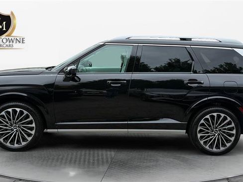 Used 2026 Hyundai Palisade Calligraphy AWD/4WD image 2