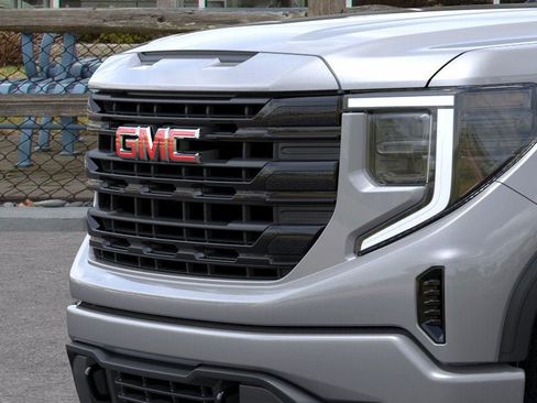 New 2026 GMC Sierra 1500 Elevation AWD/4WD image 13