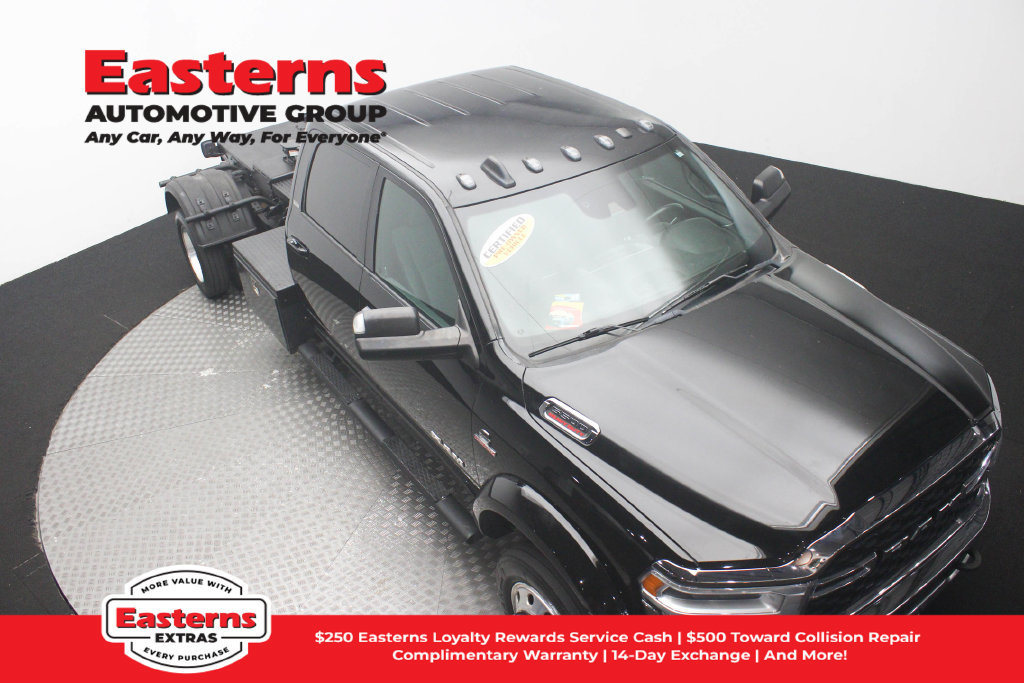 Used 2022 RAM 5500 SLT w/ Quick Order Package 2YG SLT AWD/4WD image 4