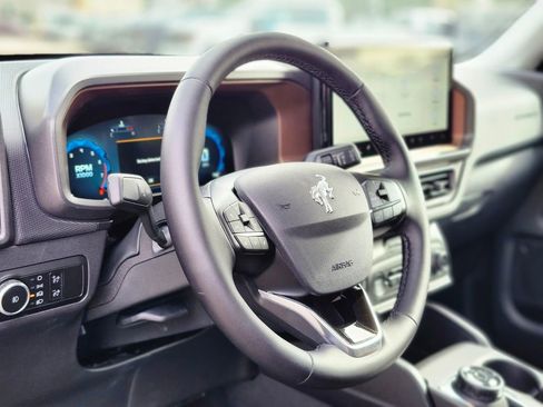 New 2025 Ford Bronco Sport Outer Banks image 18