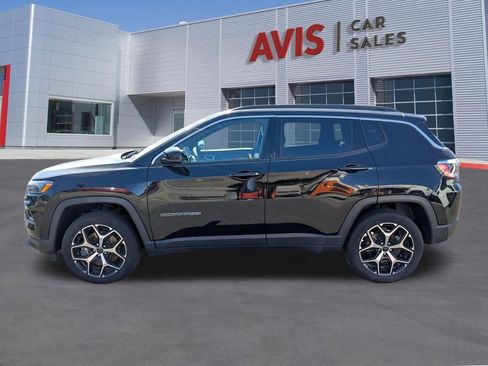 Used 2025 Jeep Compass Limited AWD/4WD image 10