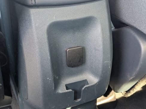 Used 2024 Ford Maverick XLT image 14