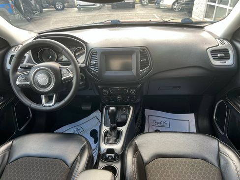 Used 2021 Jeep Compass Latitude w/ Sun and Sound Group image 17