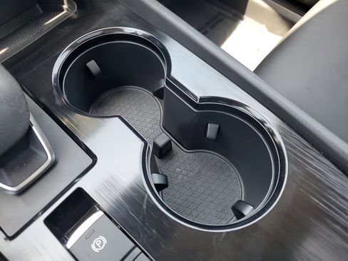 Used 2023 Nissan Rogue SV w/ SV Premium B Package image 27