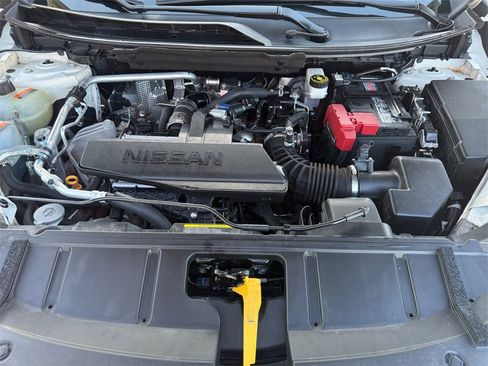 Certified 2024 Nissan Rogue S image 23