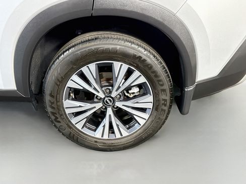 Used 2022 Nissan Rogue SV FWD image 37
