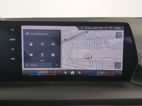 Used 2025 BMW 228i xDrive w/ Premium Package image 25