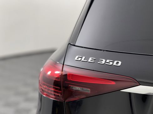 New 2026 Mercedes-Benz GLE 350 4MATIC image 12