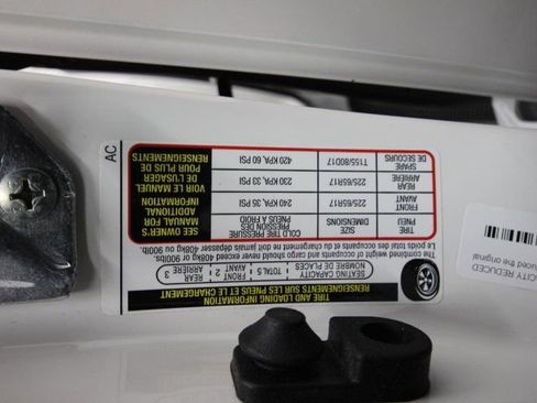 Used 2022 Subaru Outback Premium image 23