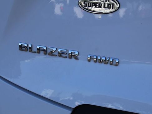 Used 2025 Chevrolet Blazer LT AWD/4WD image 15