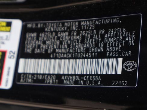 Used 2026 Toyota Camry SE FWD image 24