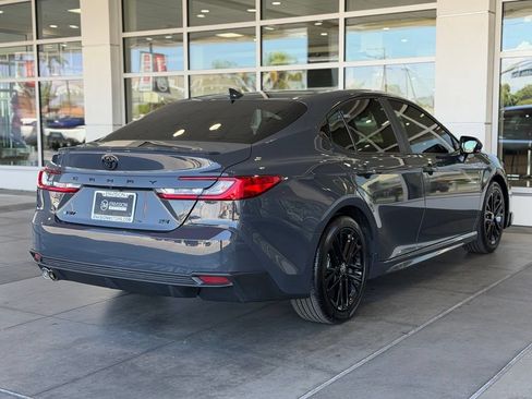 Used 2026 Toyota Camry SE FWD image 14