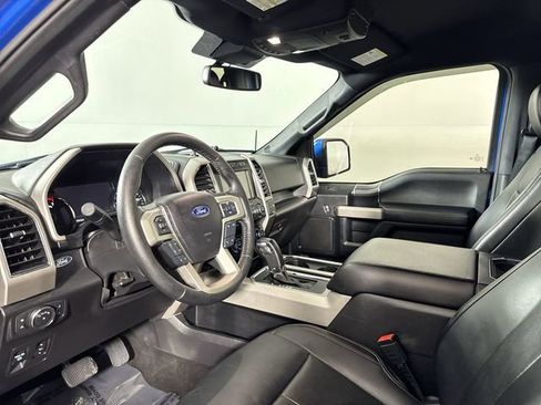Used 2020 Ford F150 Lariat image 5