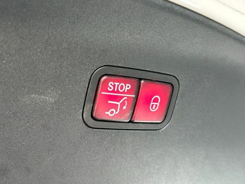 Used 2021 Mercedes-Benz AMG GT 53 image 38