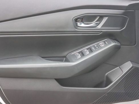 Used 2023 Honda Accord EX image 37