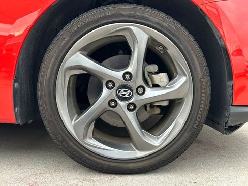 Used 2020 Hyundai Veloster 2.0 FWD image 26