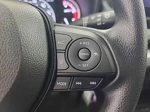 Used 2023 Toyota RAV4 LE image 31