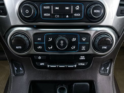 Used 2015 Chevrolet Tahoe LT w/ Luxury Package RWD image 25