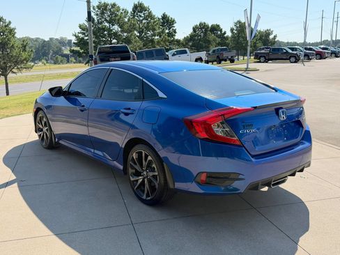 Used 2021 Honda Civic Sport image 4