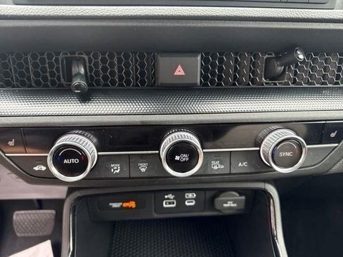 Used 2024 Honda CR-V EX image 13