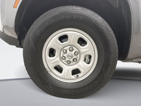 Used 2022 Nissan Frontier S AWD/4WD image 22