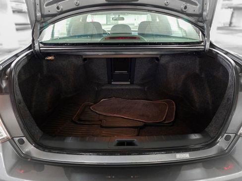 Used 2012 Honda Accord LX image 8