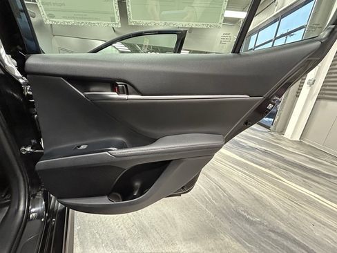 Used 2019 Toyota Camry XSE image 42