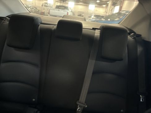 Used 2017 Toyota Yaris iA image 10