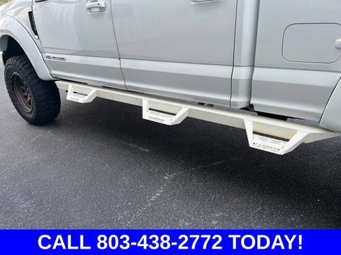 Used 2018 Ford F250 Lariat w/ Lariat Value Package AWD/4WD image 32