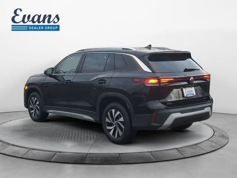 New 2025 Volkswagen Tiguan S AWD/4WD image 4