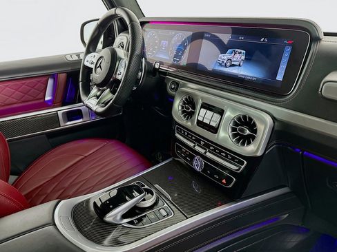 Used 2024 Mercedes-Benz G 63 AMG 4MATIC image 31