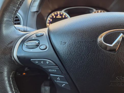 Used 2019 INFINITI QX60 Luxe w/ Essential Package image 16