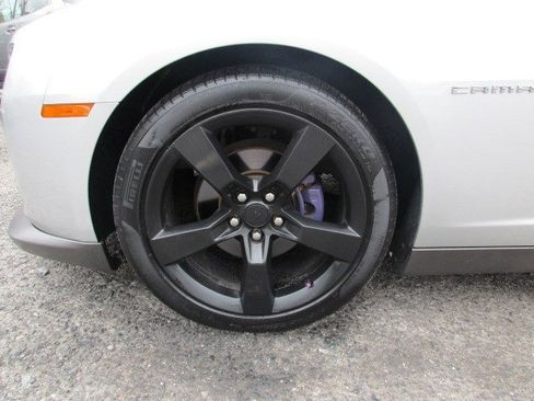 Used 2010 Chevrolet Camaro LT w/ LPO, Ground Effects Package RWD image 14