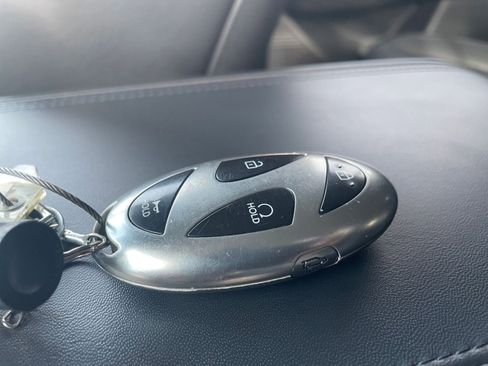 Used 2025 Hyundai Santa Fe SEL image 18