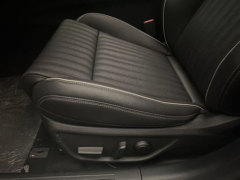 New 2026 Genesis G70 2.5T Prestige AWD/4WD image 11