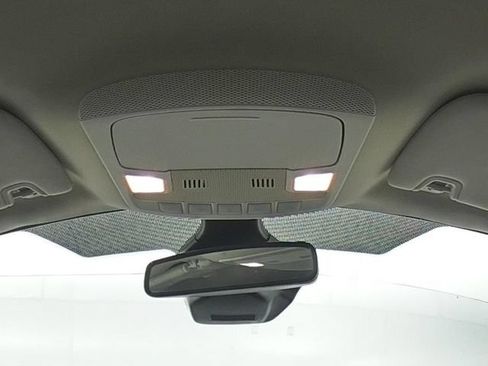 Used 2024 Ford Edge SEL AWD/4WD image 28