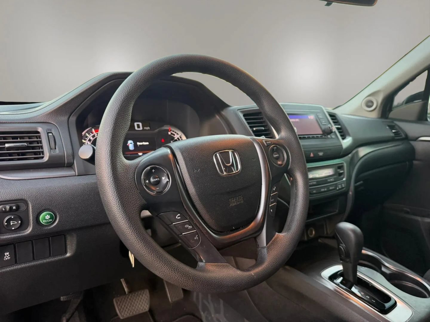 Used 2018 Honda Pilot LX image 11