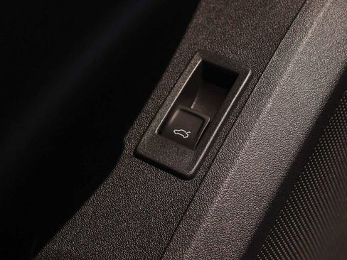 New 2026 Audi SQ5 Premium Plus AWD/4WD image 27
