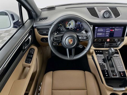 New 2026 Porsche Macan S image 24