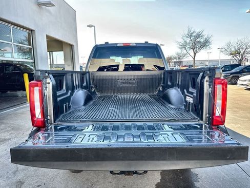 Used 2025 Ford F250 XLT image 23