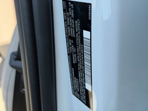 New 2026 Volvo XC60 B5 Plus w/ Protection Package image 34