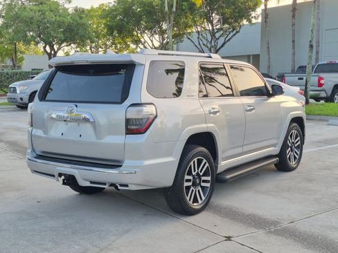 Used 2024 Toyota 4Runner Limited AWD/4WD image 5