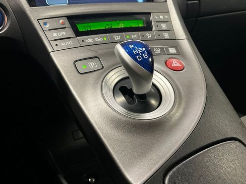 Used 2012 Toyota Prius Two FWD image 10